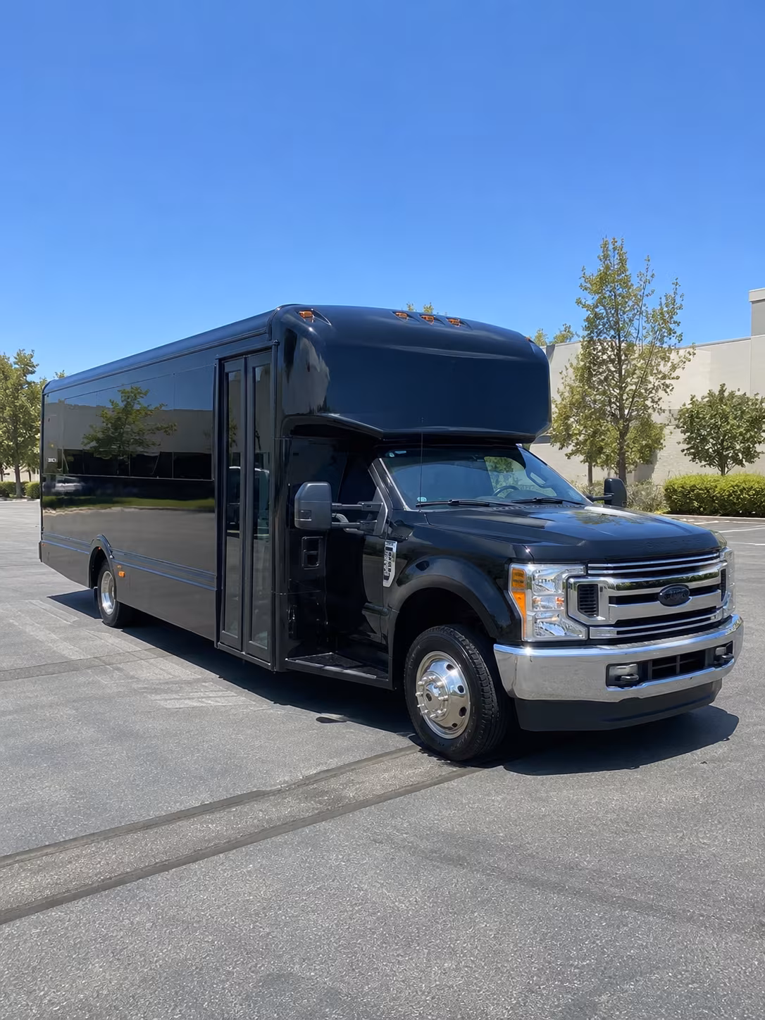 Fort Myers Homecoming & Prom Party Bus Rentals