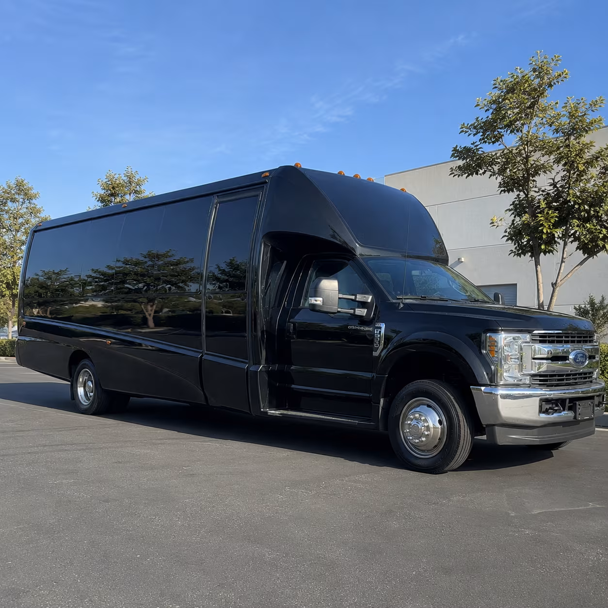 Fort Myers Winery Tour & Pub Crawl Transportation
