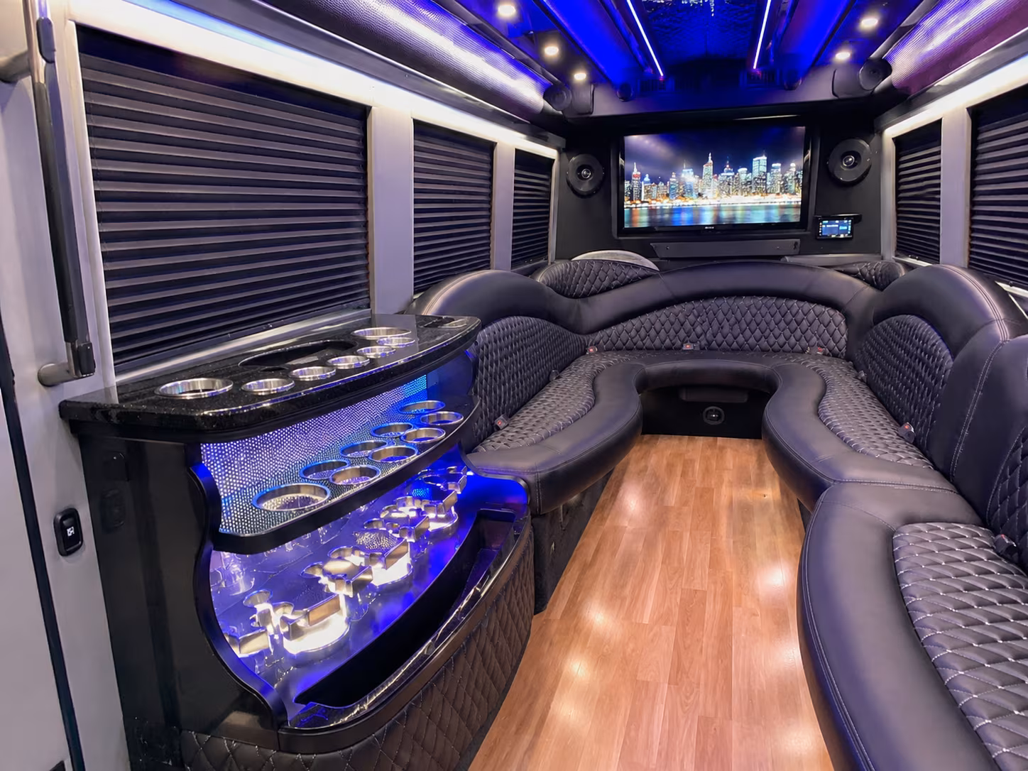 Lakeland Birthday, Sweet 16, & Quinceañera Party Bus Rentals