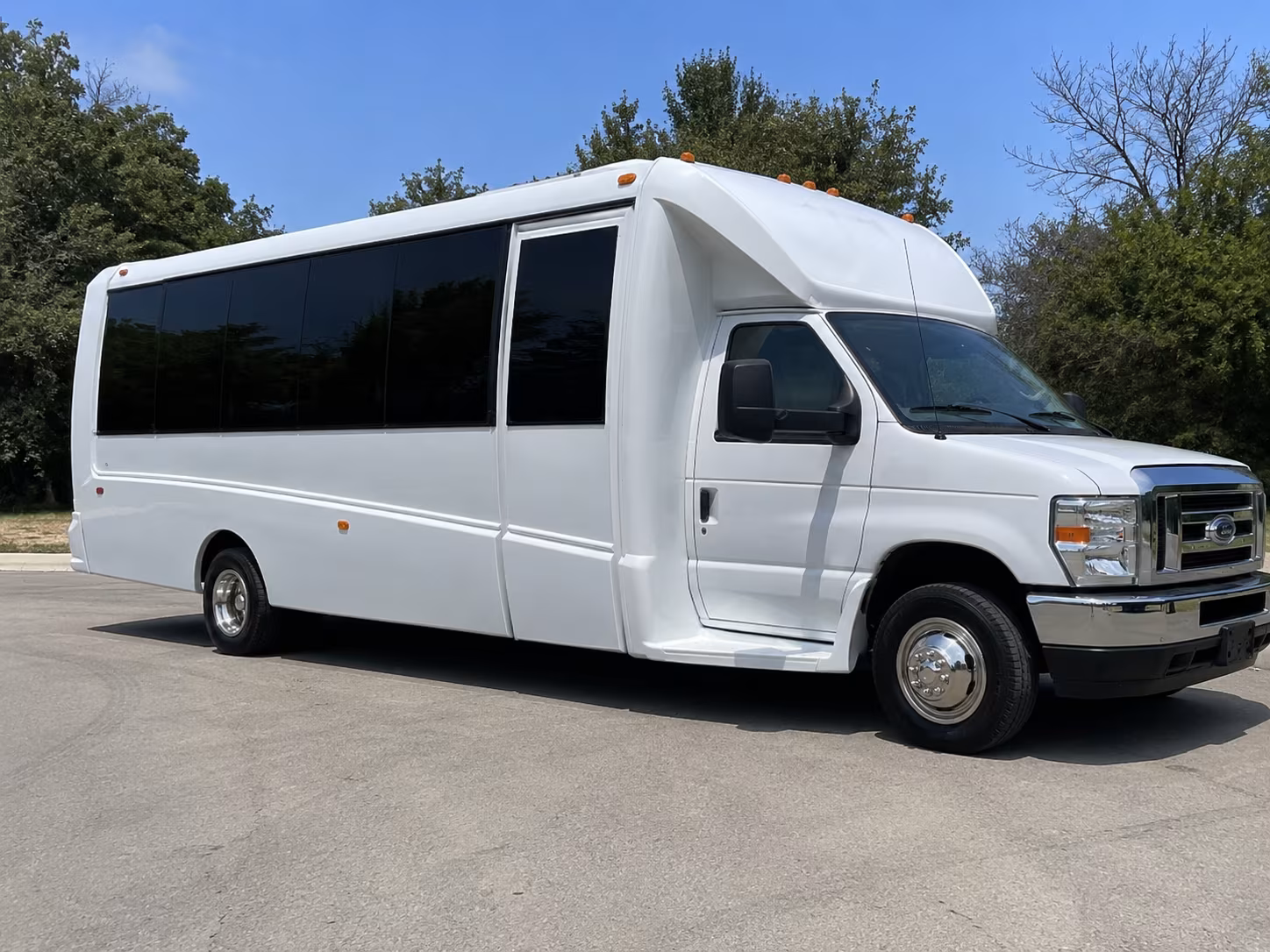 St Petersburg Private Event Transportation party bus exterior