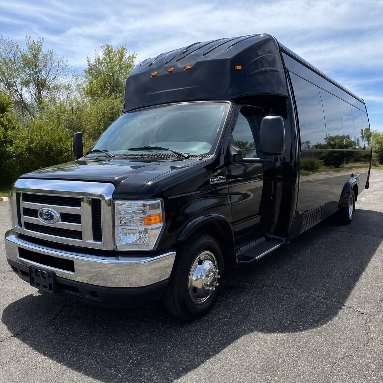 St Petersburg Sporting Event Transportation party bus exterior